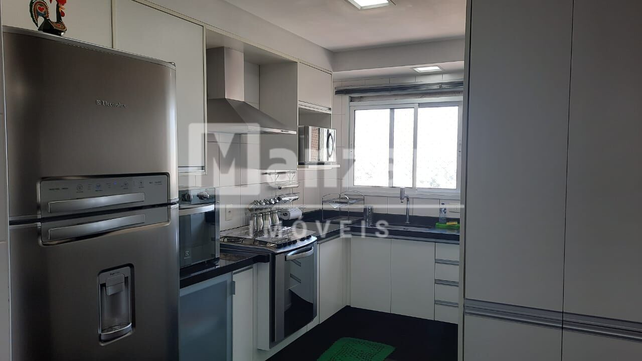 Apartamento à venda com 3 quartos, 133m² - Foto 19