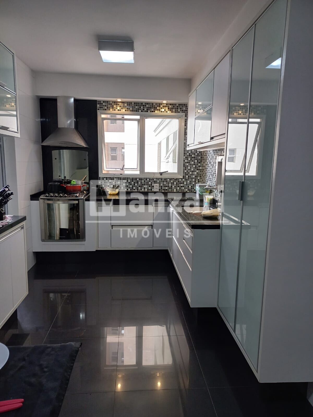 Apartamento à venda com 4 quartos, 189m² - Foto 40