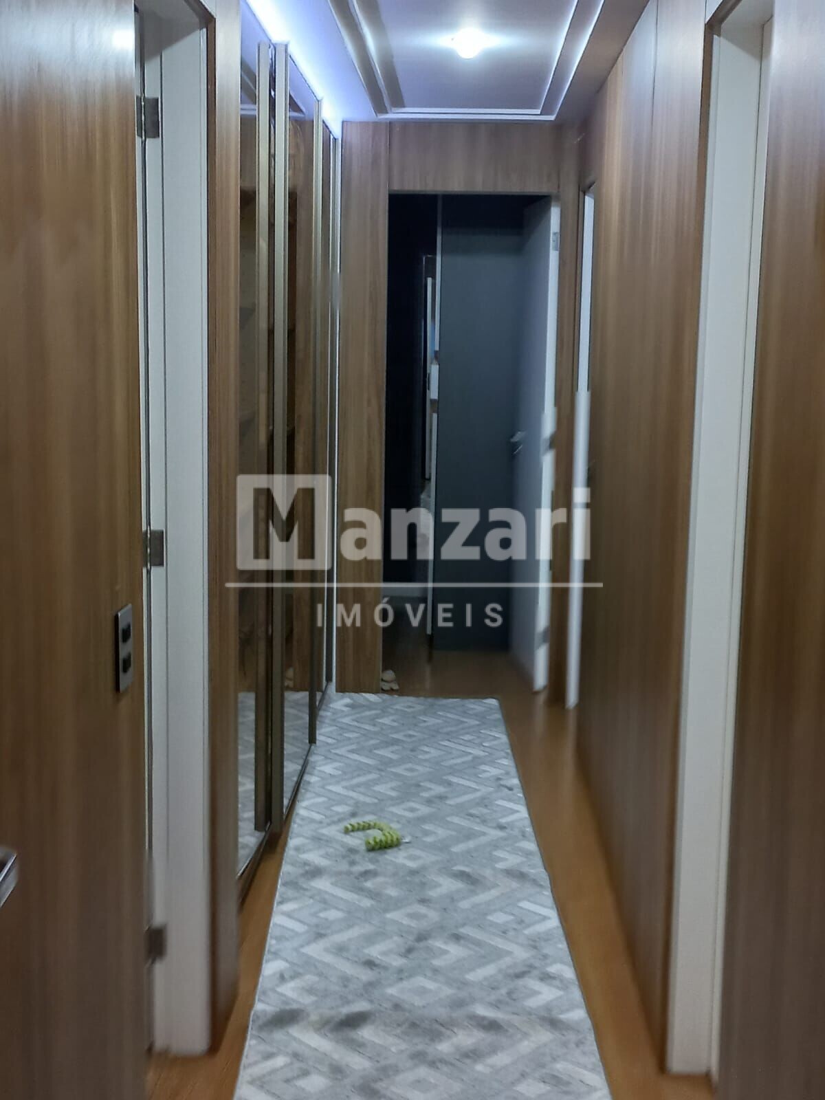 Apartamento à venda com 4 quartos, 189m² - Foto 20