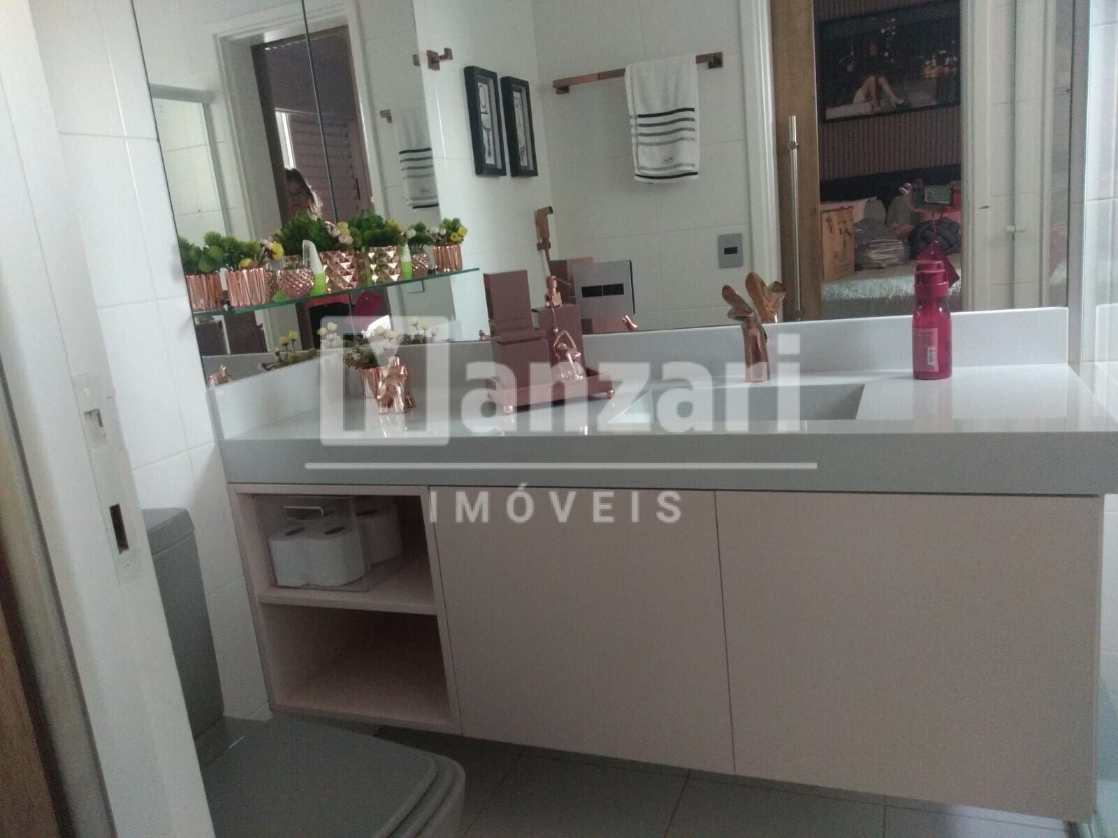 Apartamento à venda com 4 quartos, 189m² - Foto 28