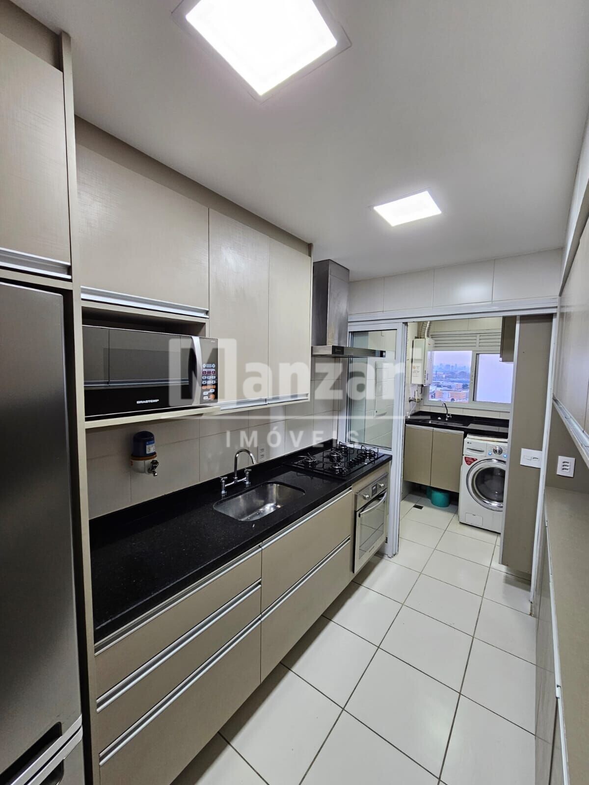 Apartamento à venda com 2 quartos, 90m² - Foto 24