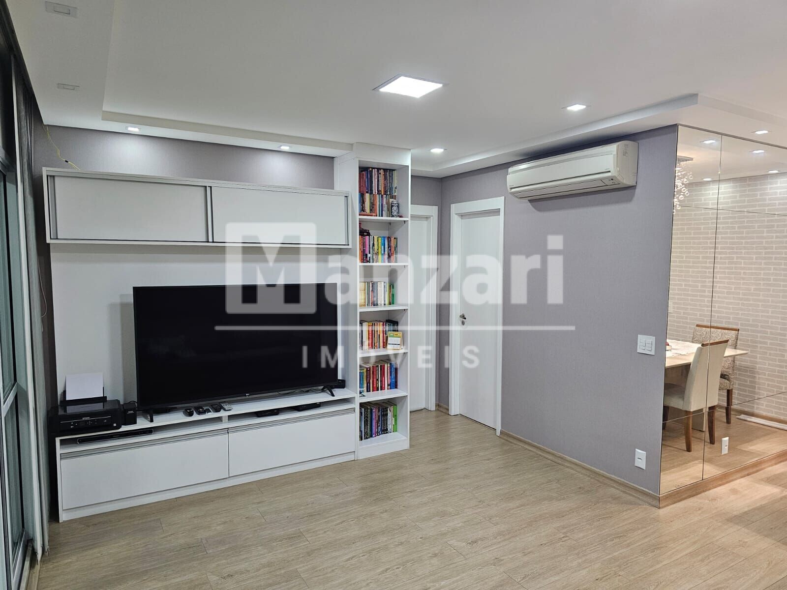 Apartamento à venda com 2 quartos, 90m² - Foto 1