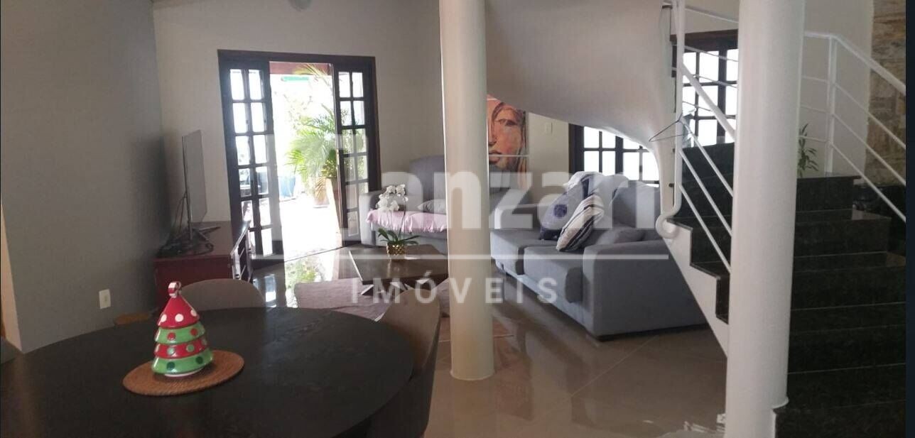 Sobrado à venda com 3 quartos, 280m² - Foto 4