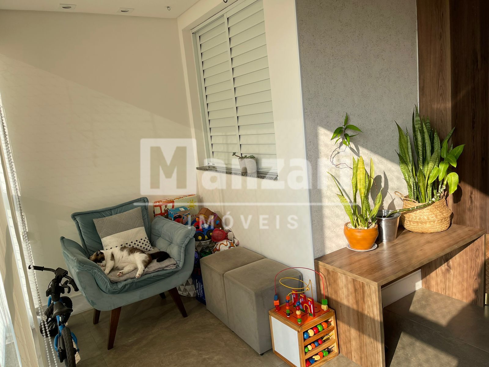 Apartamento à venda com 2 quartos, 79m² - Foto 11