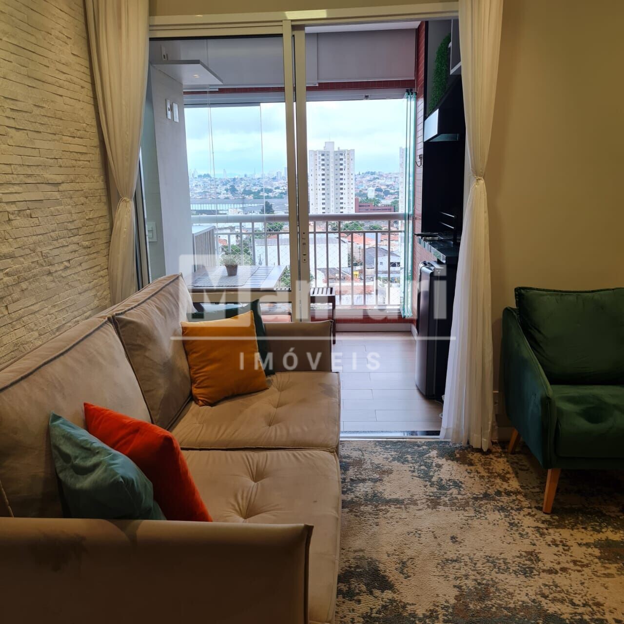 Apartamento à venda com 2 quartos, 68m² - Foto 3