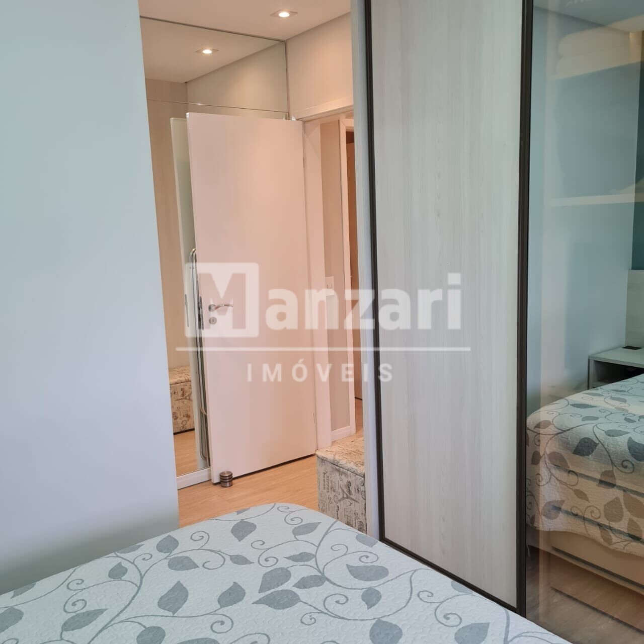 Apartamento à venda com 2 quartos, 68m² - Foto 16