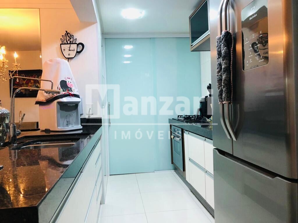 Apartamento à venda com 3 quartos, 77m² - Foto 7