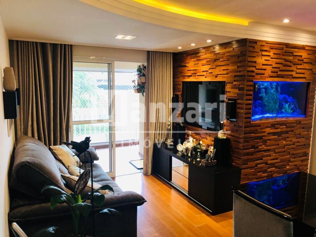 Apartamento à venda com 3 quartos, 77m² - Foto 1