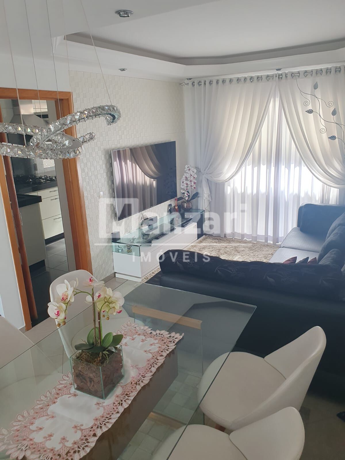 Sobrado à venda com 3 quartos, 130m² - Foto 1