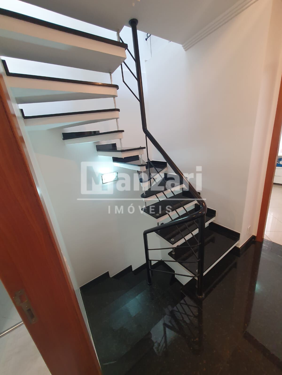 Sobrado à venda com 3 quartos, 130m² - Foto 5