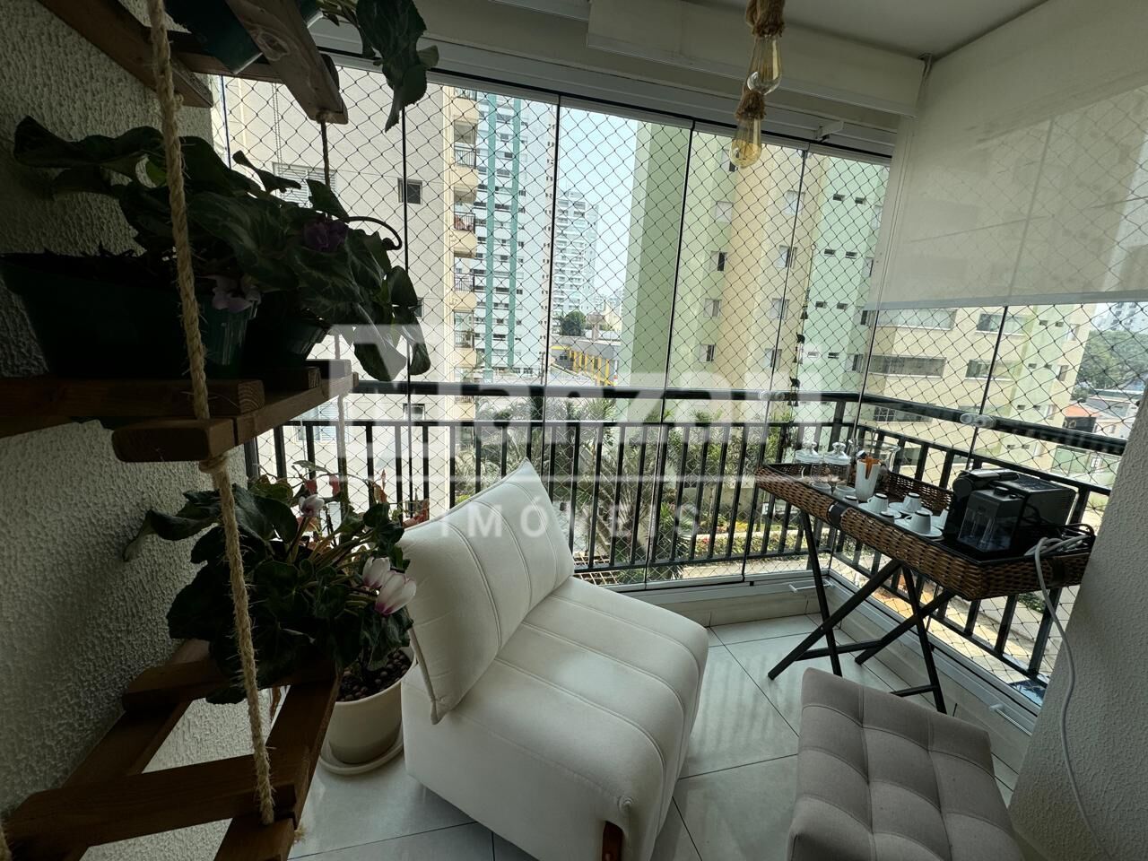 Apartamento à venda com 2 quartos, 69m² - Foto 3