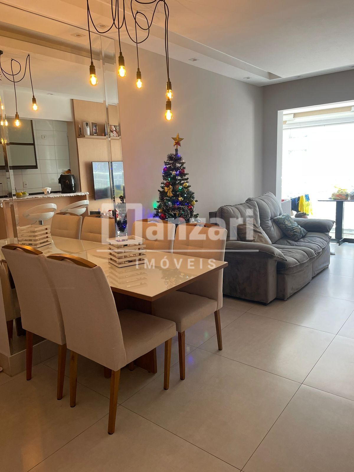 Apartamento à venda com 2 quartos, 71m² - Foto 1