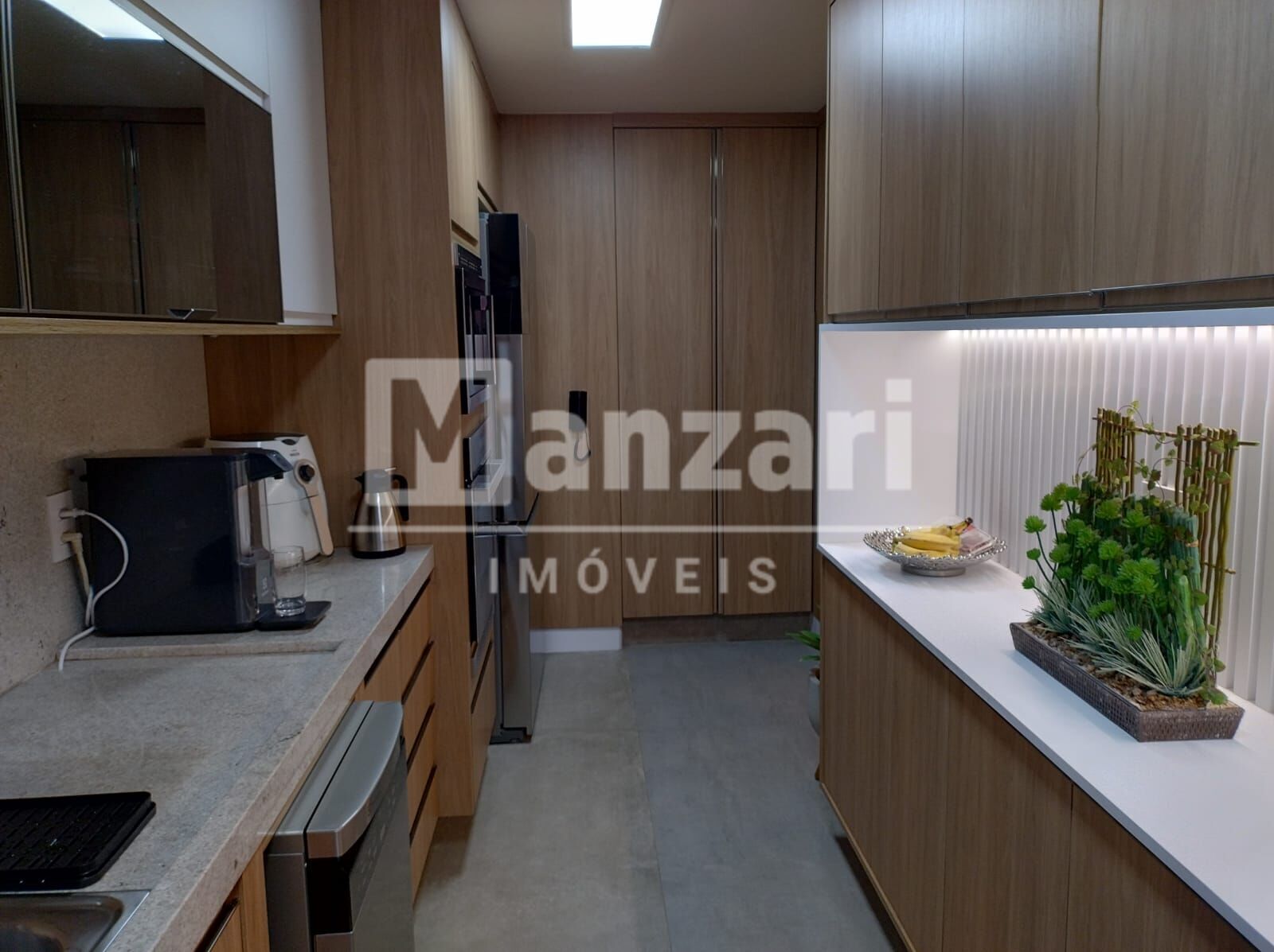 Apartamento à venda com 3 quartos, 107m² - Foto 29