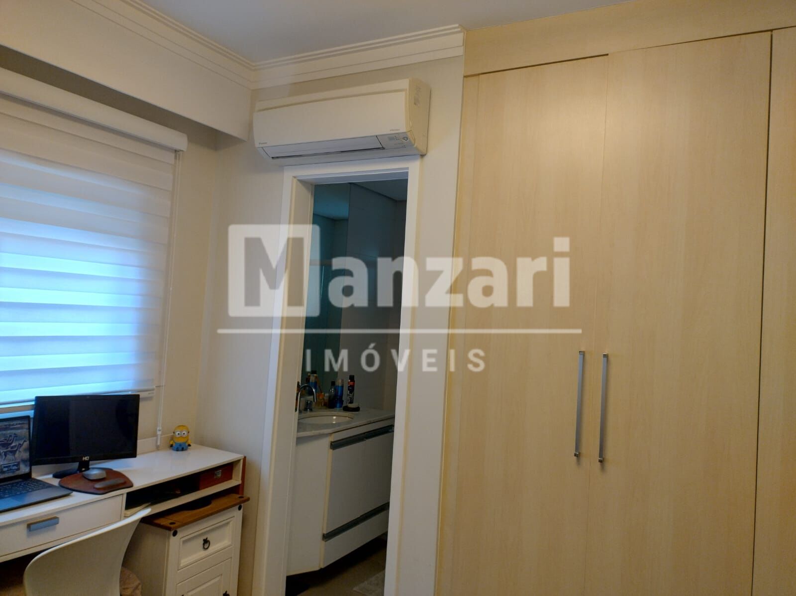 Apartamento à venda com 3 quartos, 107m² - Foto 19