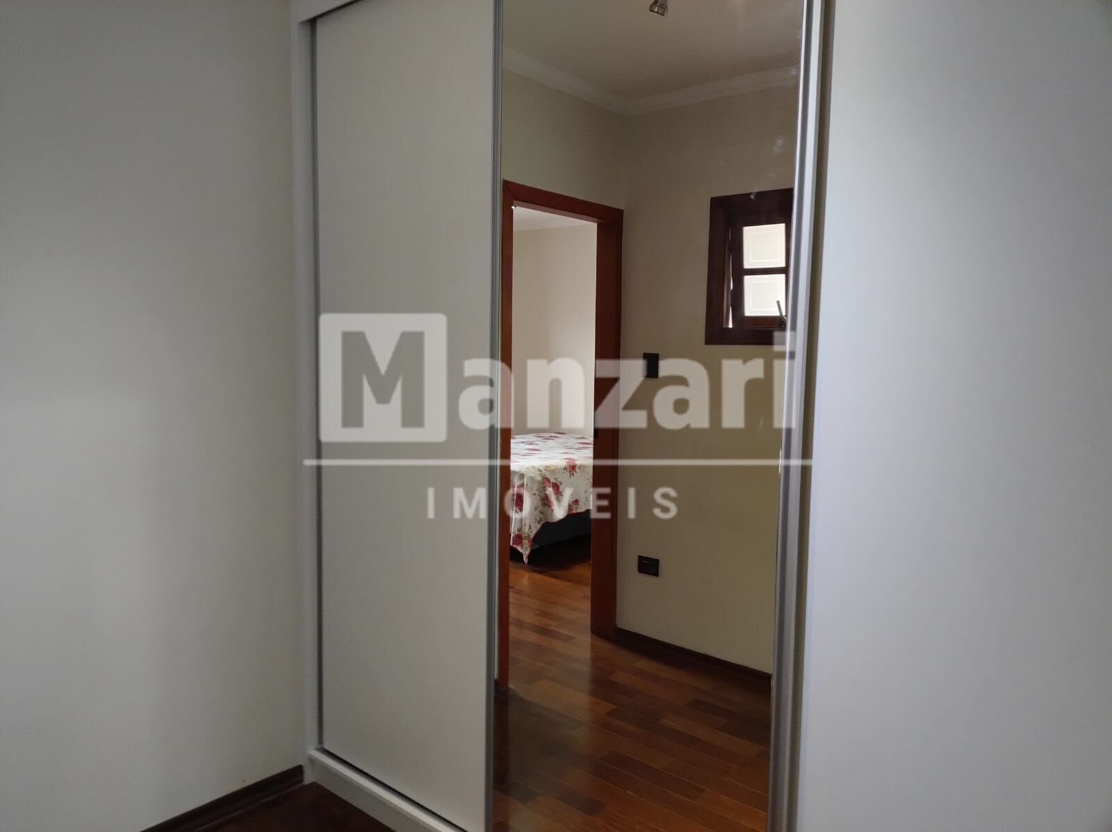 Sobrado à venda com 3 quartos, 257m² - Foto 18