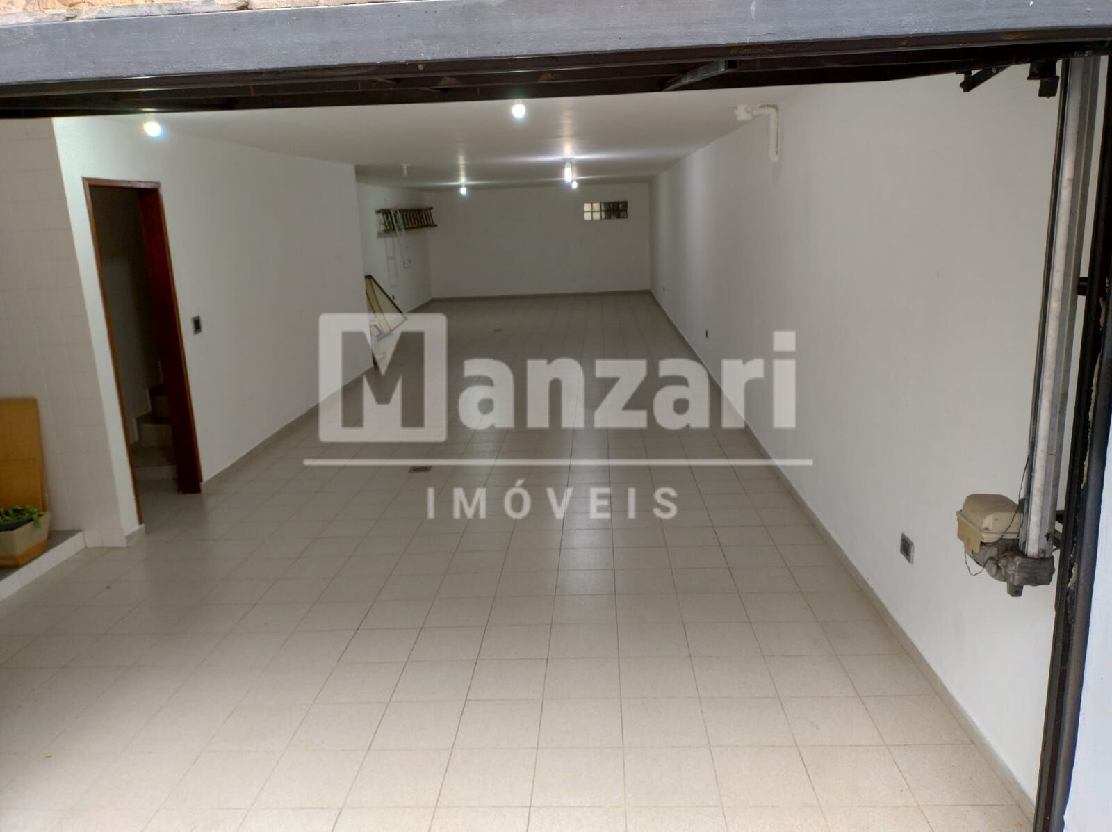 Sobrado à venda com 3 quartos, 257m² - Foto 27