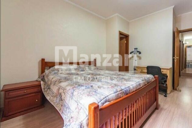 Casa à venda com 3 quartos, 220m² - Foto 32