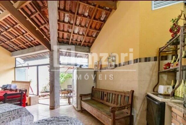 Casa à venda com 3 quartos, 220m² - Foto 17