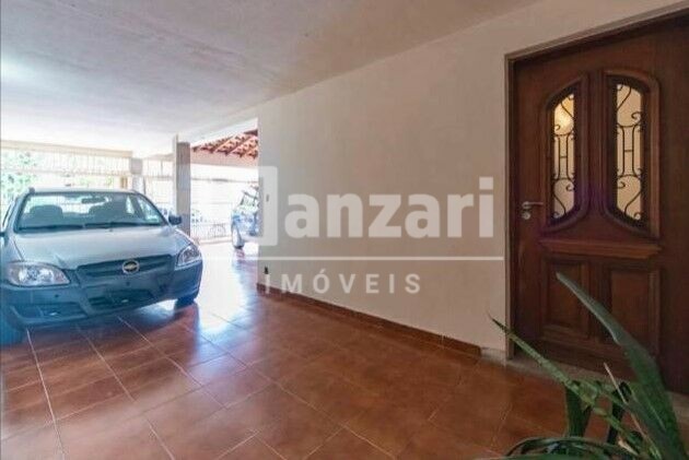 Casa à venda com 3 quartos, 220m² - Foto 42