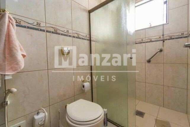 Casa à venda com 3 quartos, 220m² - Foto 40