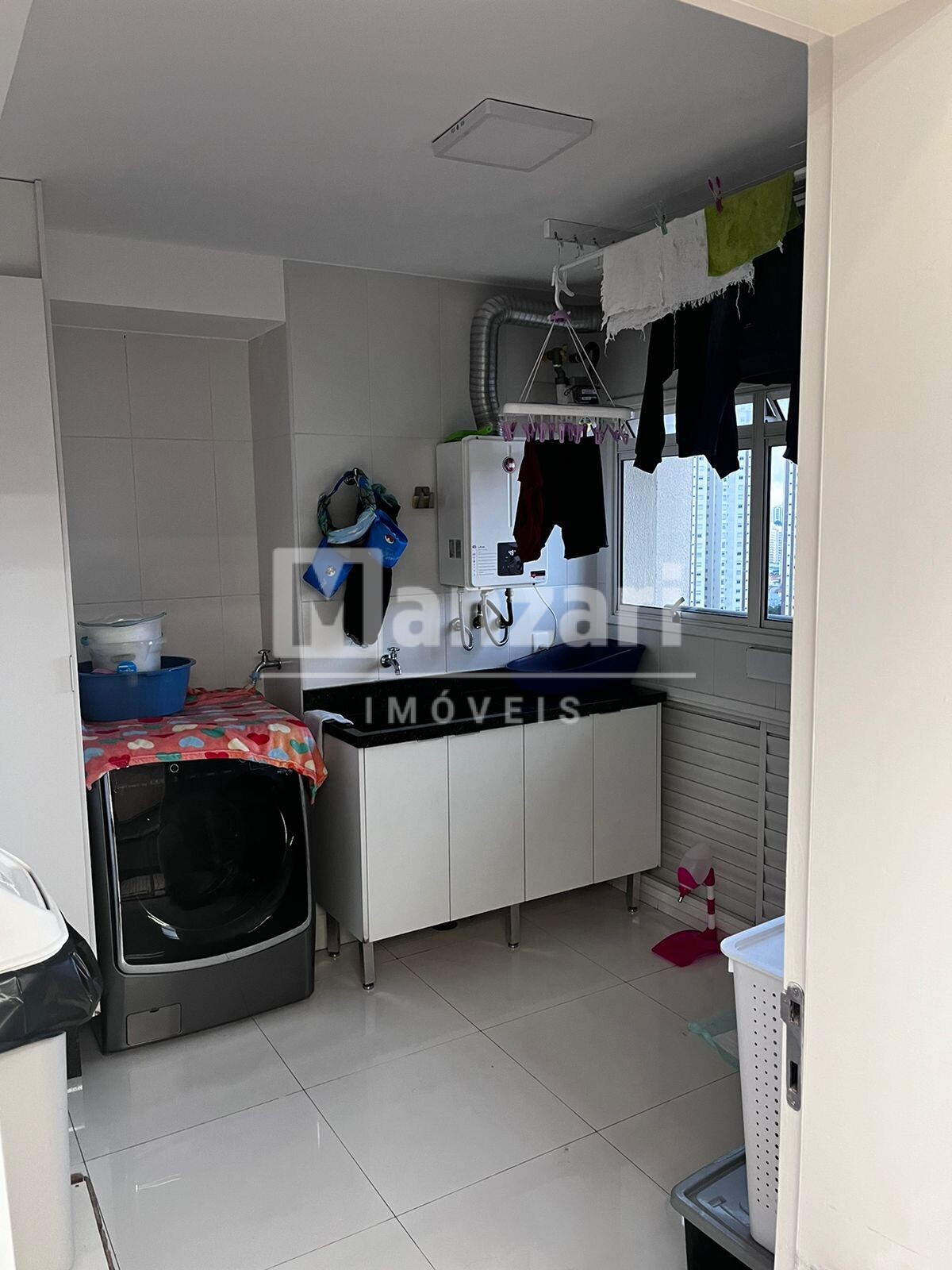 Apartamento à venda com 4 quartos, 204m² - Foto 28