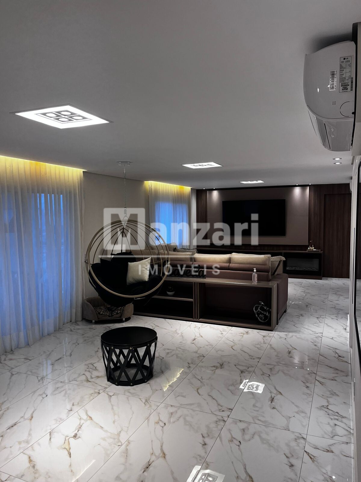 Apartamento à venda com 4 quartos, 204m² - Foto 6