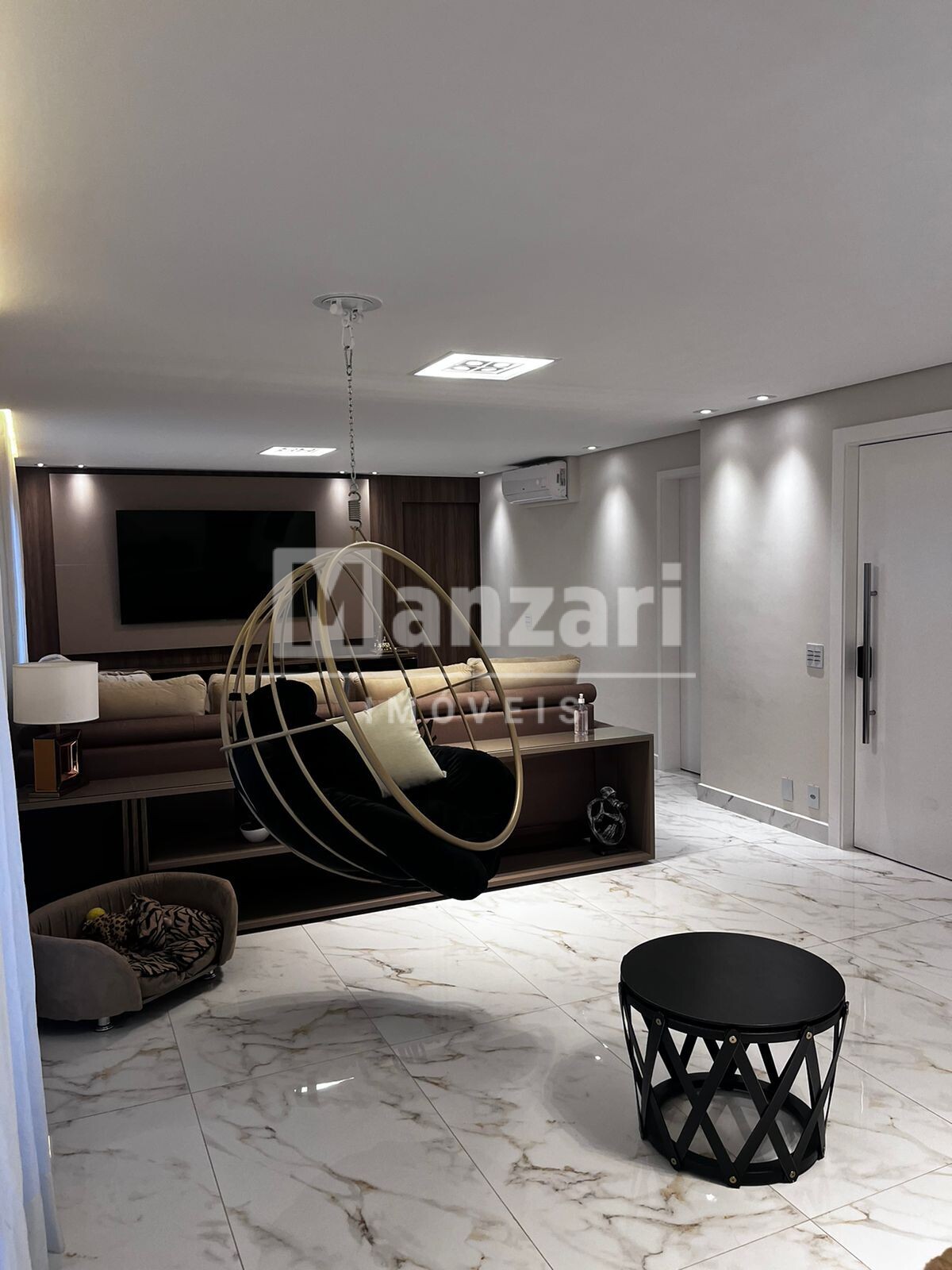 Apartamento à venda com 4 quartos, 204m² - Foto 9