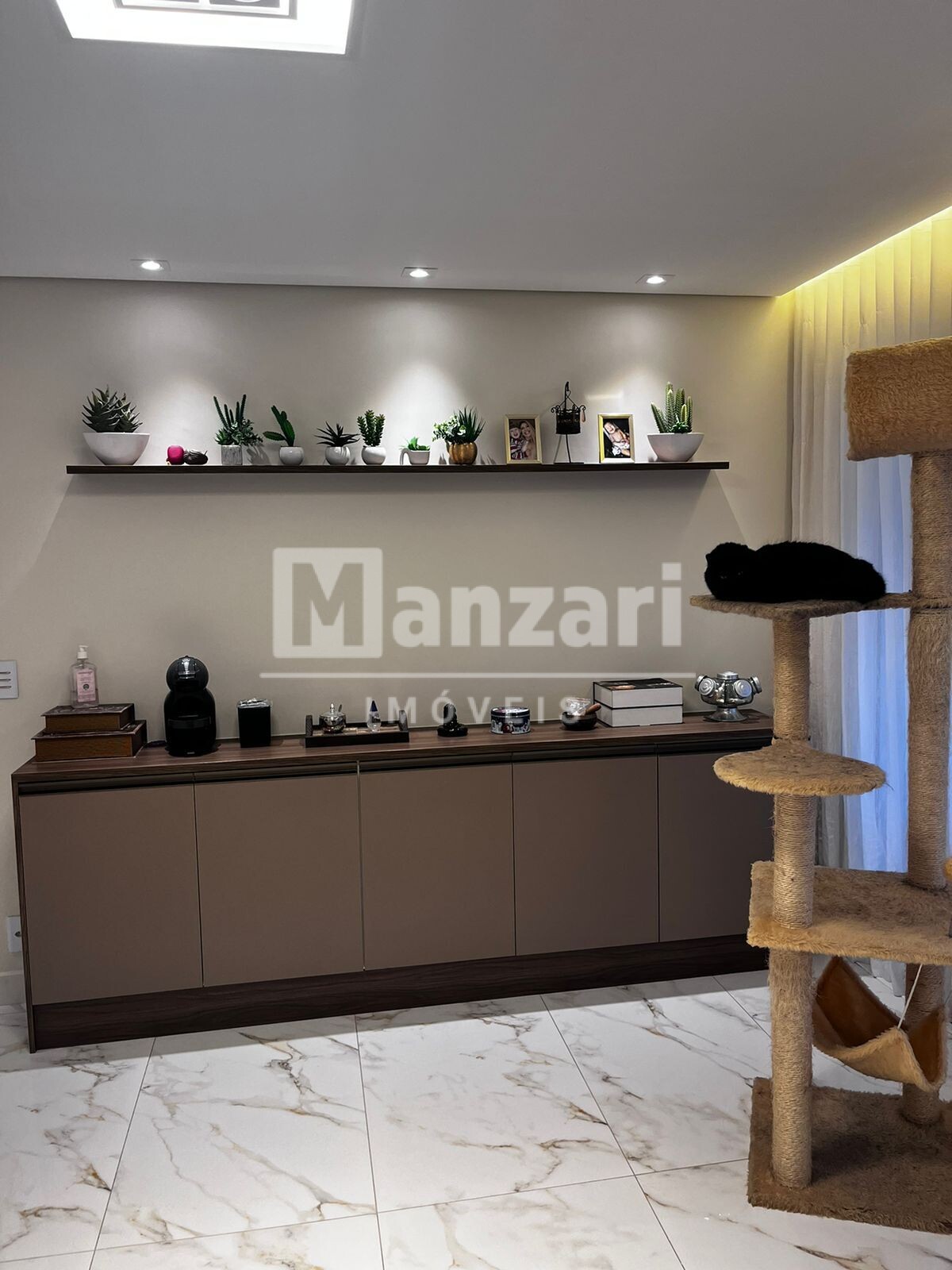 Apartamento à venda com 4 quartos, 204m² - Foto 11