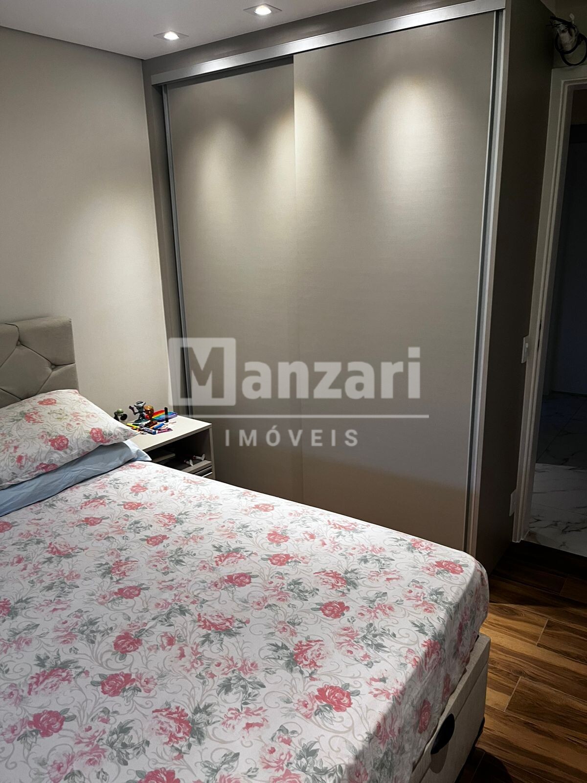 Apartamento à venda com 4 quartos, 204m² - Foto 29