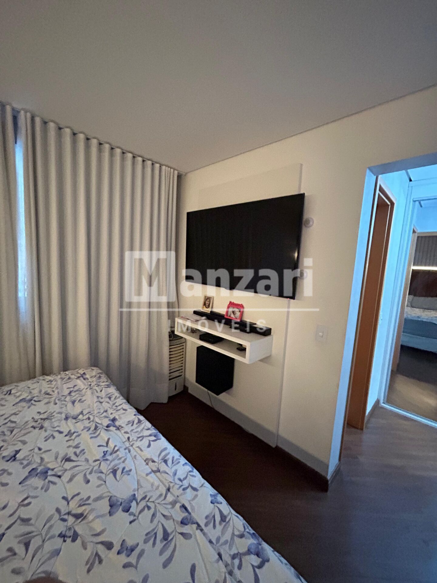 Apartamento à venda com 4 quartos, 139m² - Foto 14