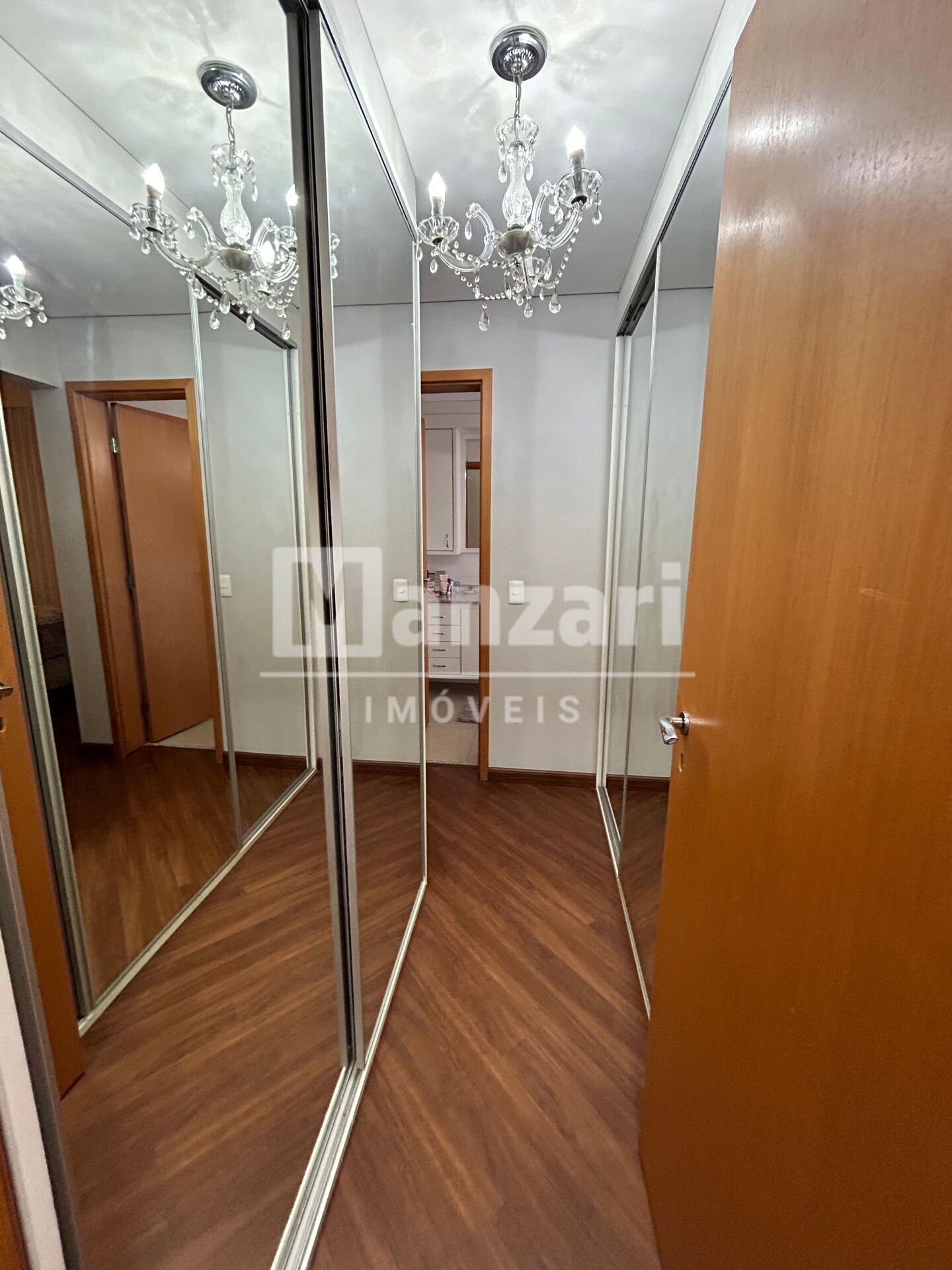 Apartamento à venda com 4 quartos, 139m² - Foto 13