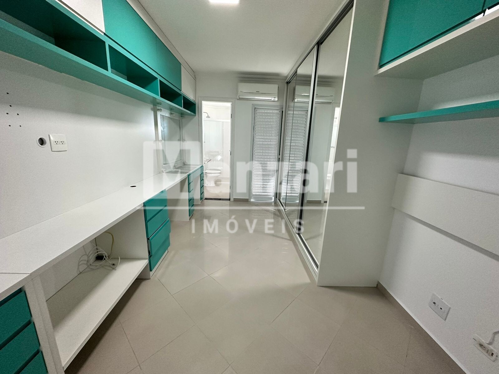 Apartamento à venda com 3 quartos, 177m² - Foto 14