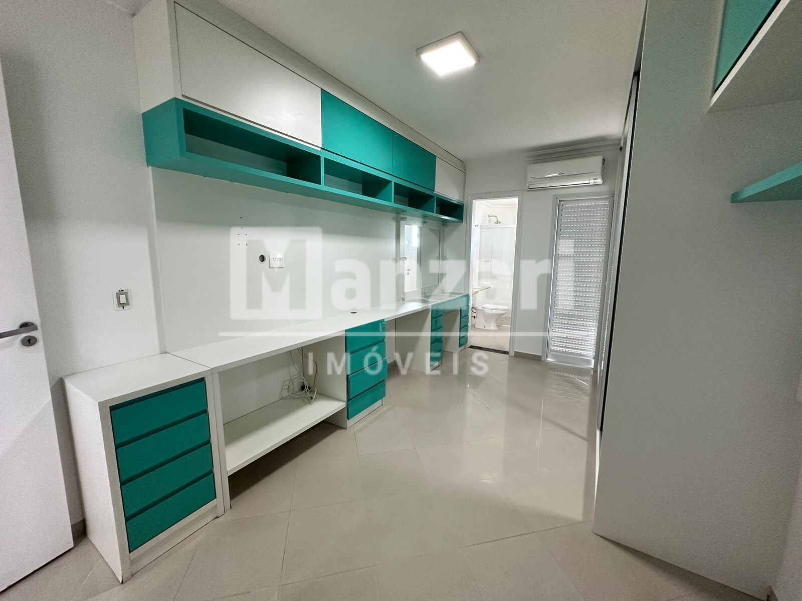 Apartamento à venda com 3 quartos, 177m² - Foto 16