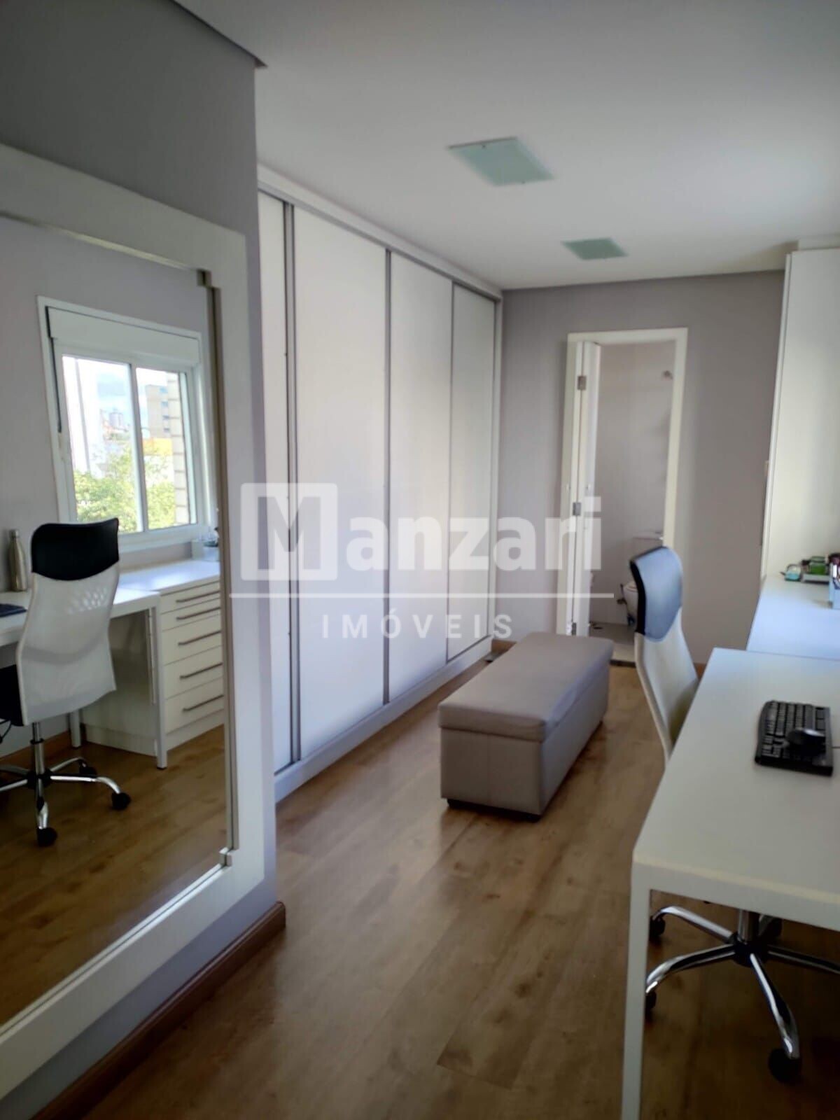 Apartamento à venda com 2 quartos, 85m² - Foto 13