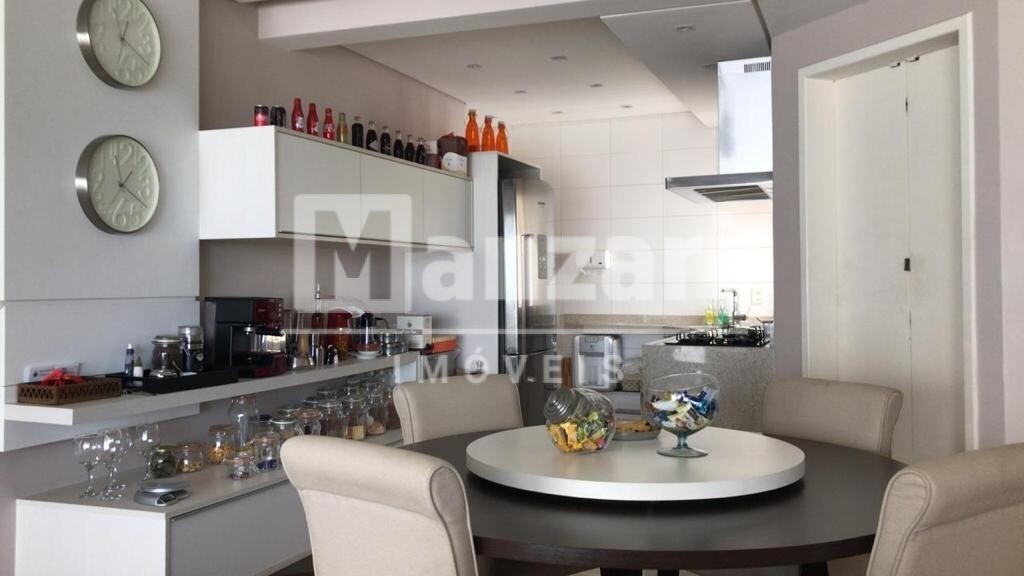 Apartamento à venda com 3 quartos, 97m² - Foto 14