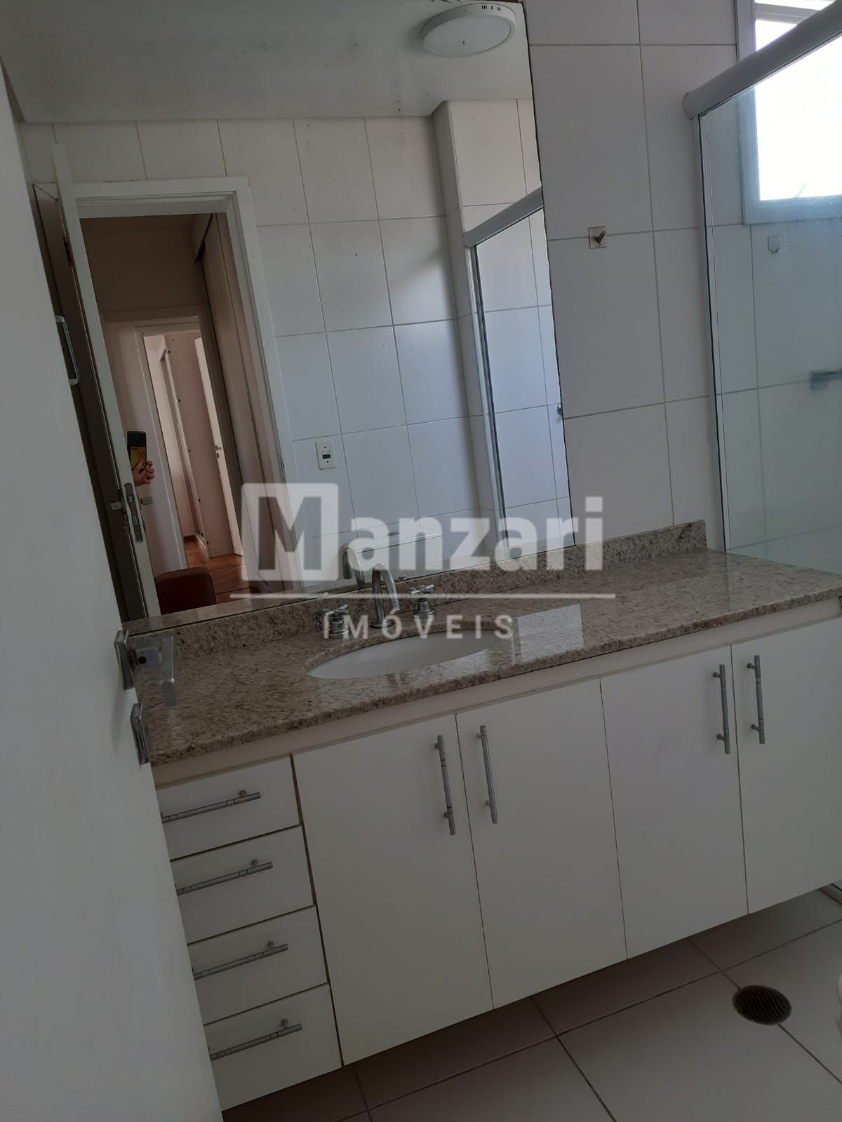 Apartamento à venda com 3 quartos, 125m² - Foto 17