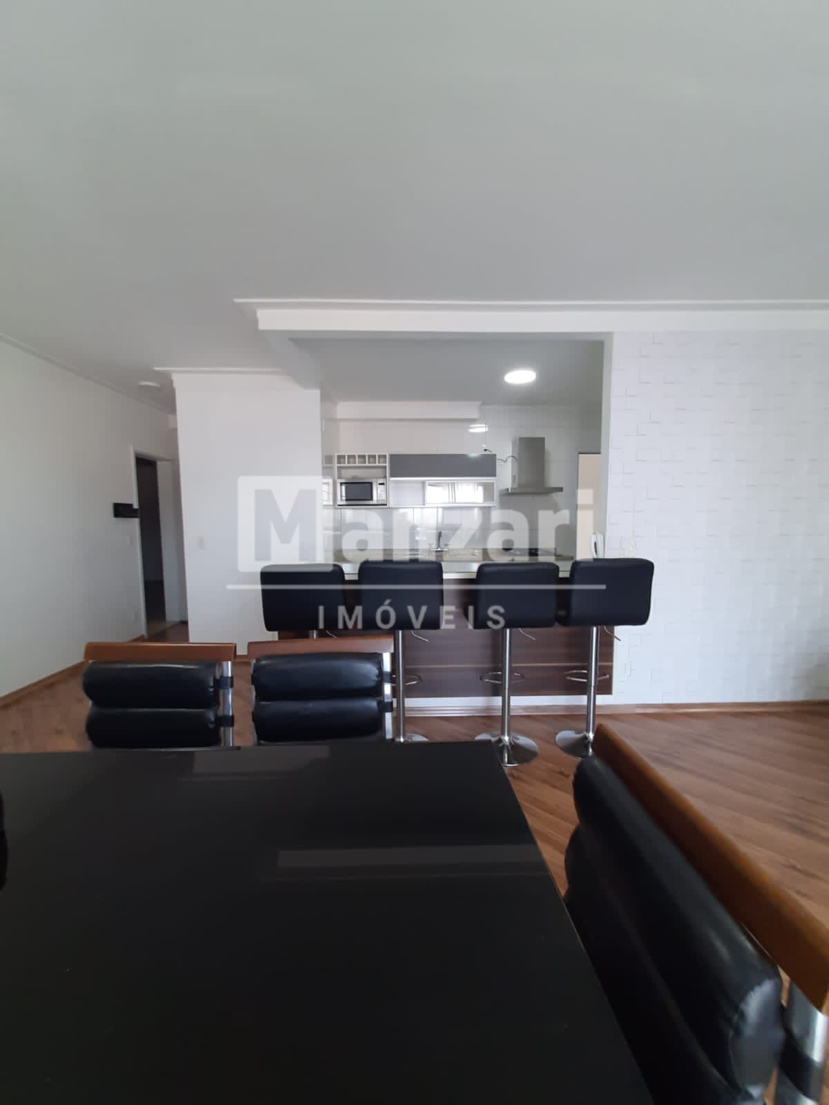 Apartamento à venda com 3 quartos, 125m² - Foto 4