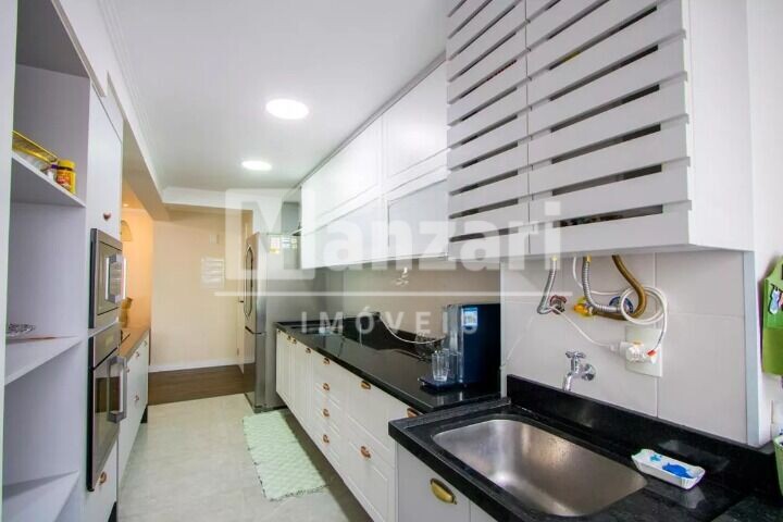 Apartamento à venda com 3 quartos, 117m² - Foto 12