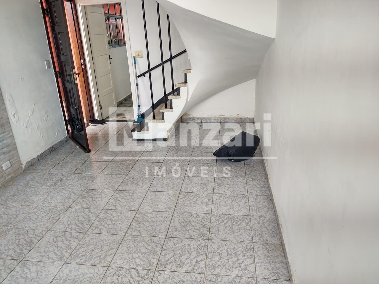 Sobrado à venda com 2 quartos, 130m² - Foto 18