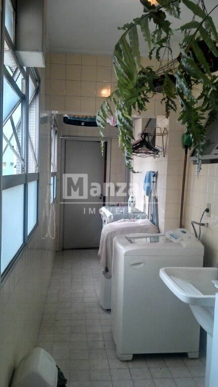 Apartamento à venda com 3 quartos, 170m² - Foto 9