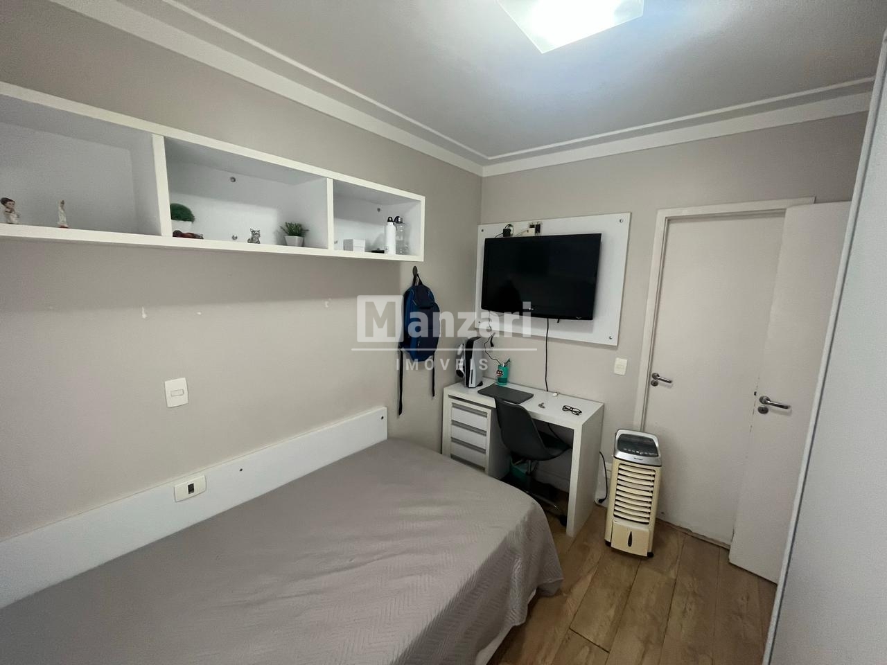 Apartamento à venda com 3 quartos, 123m² - Foto 22