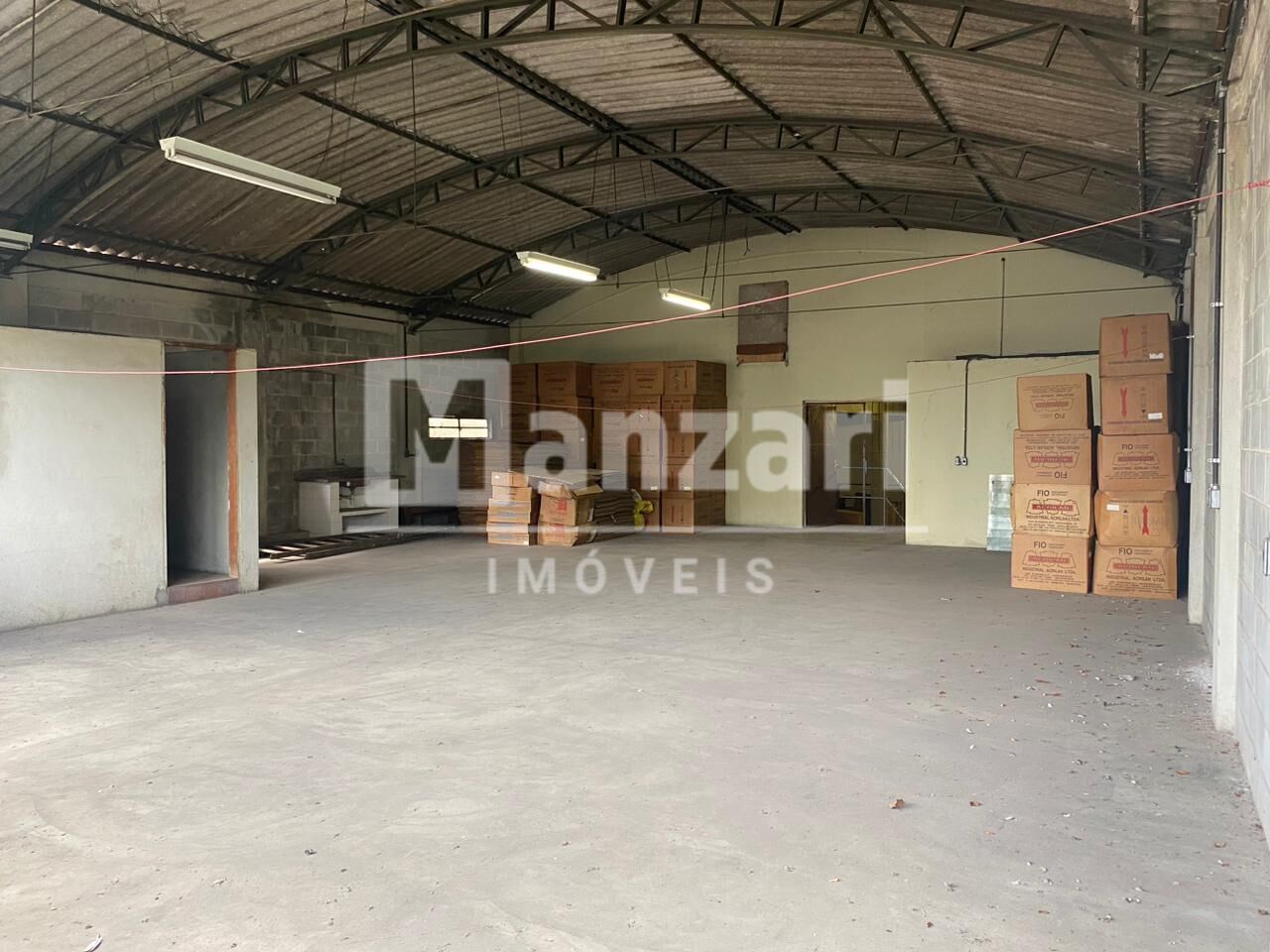 Prédio Inteiro para alugar, 980m² - Foto 1