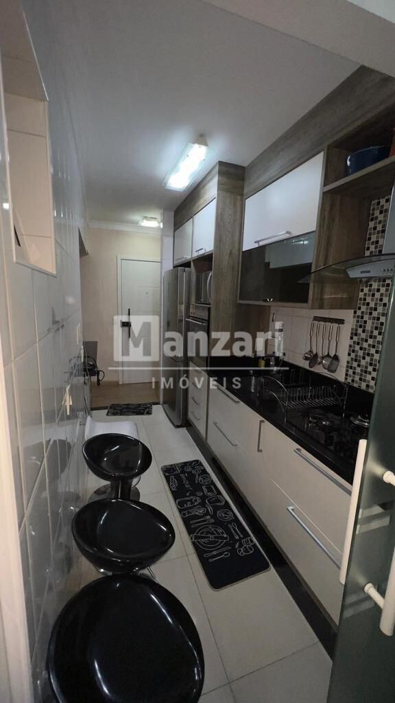 Apartamento à venda com 3 quartos, 77m² - Foto 26