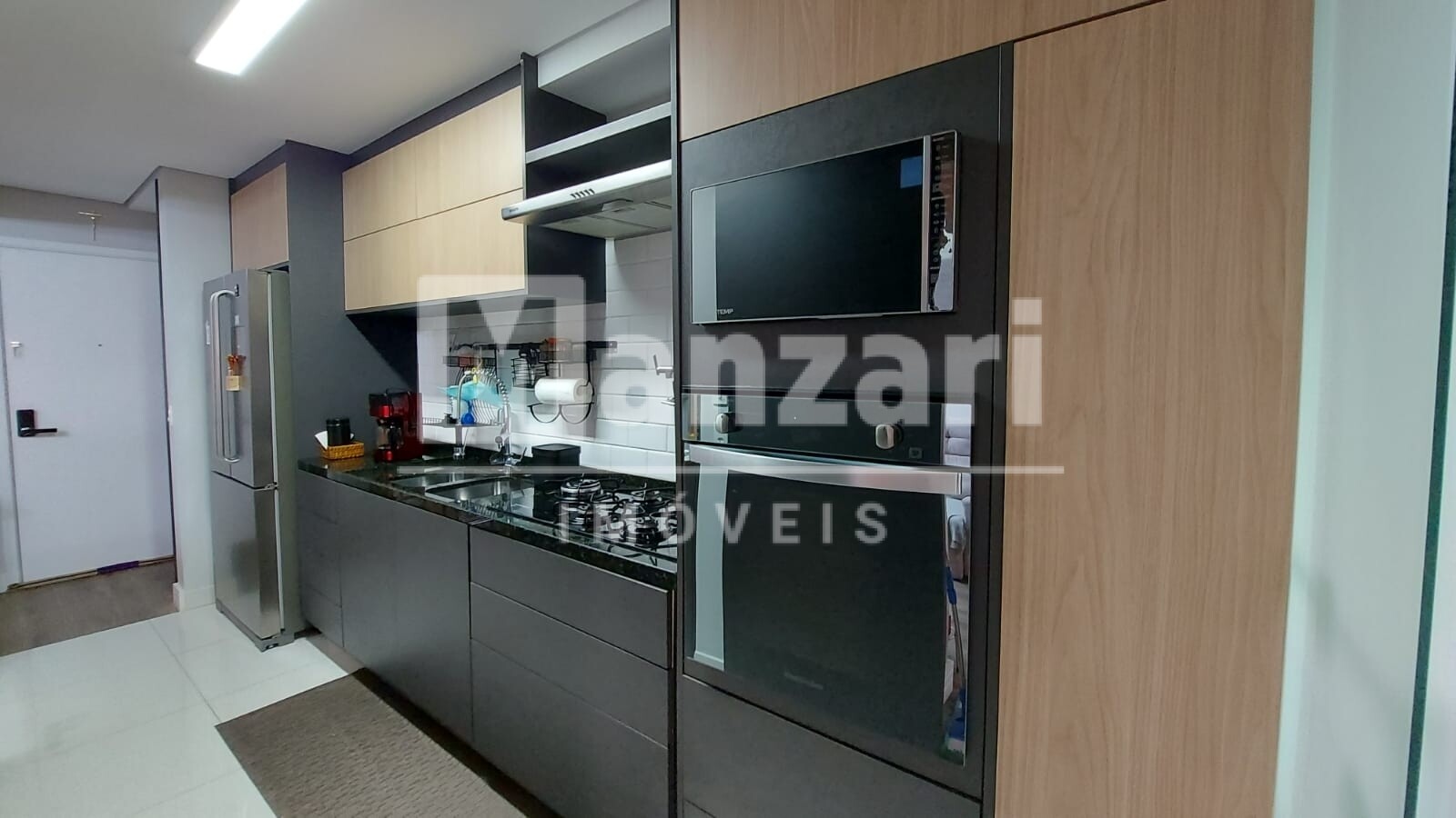 Apartamento à venda com 2 quartos, 90m² - Foto 20