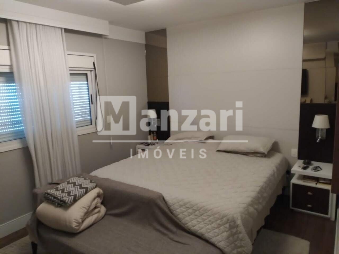 Apartamento à venda com 4 quartos, 261m² - Foto 15