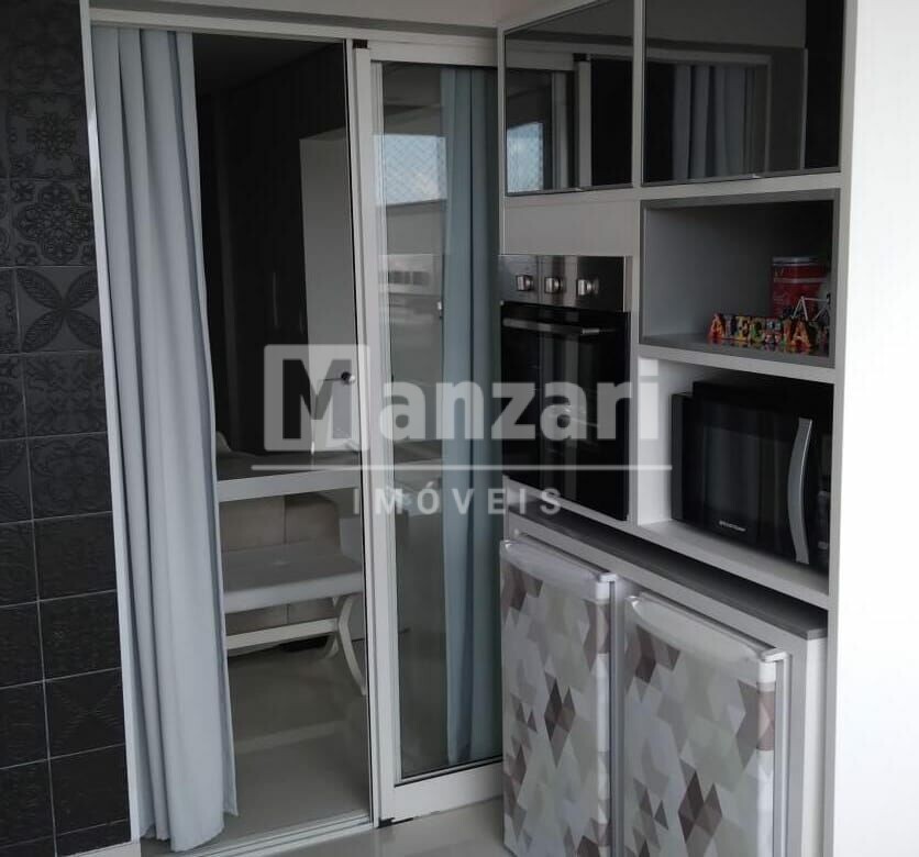 Apartamento à venda com 4 quartos, 261m² - Foto 4