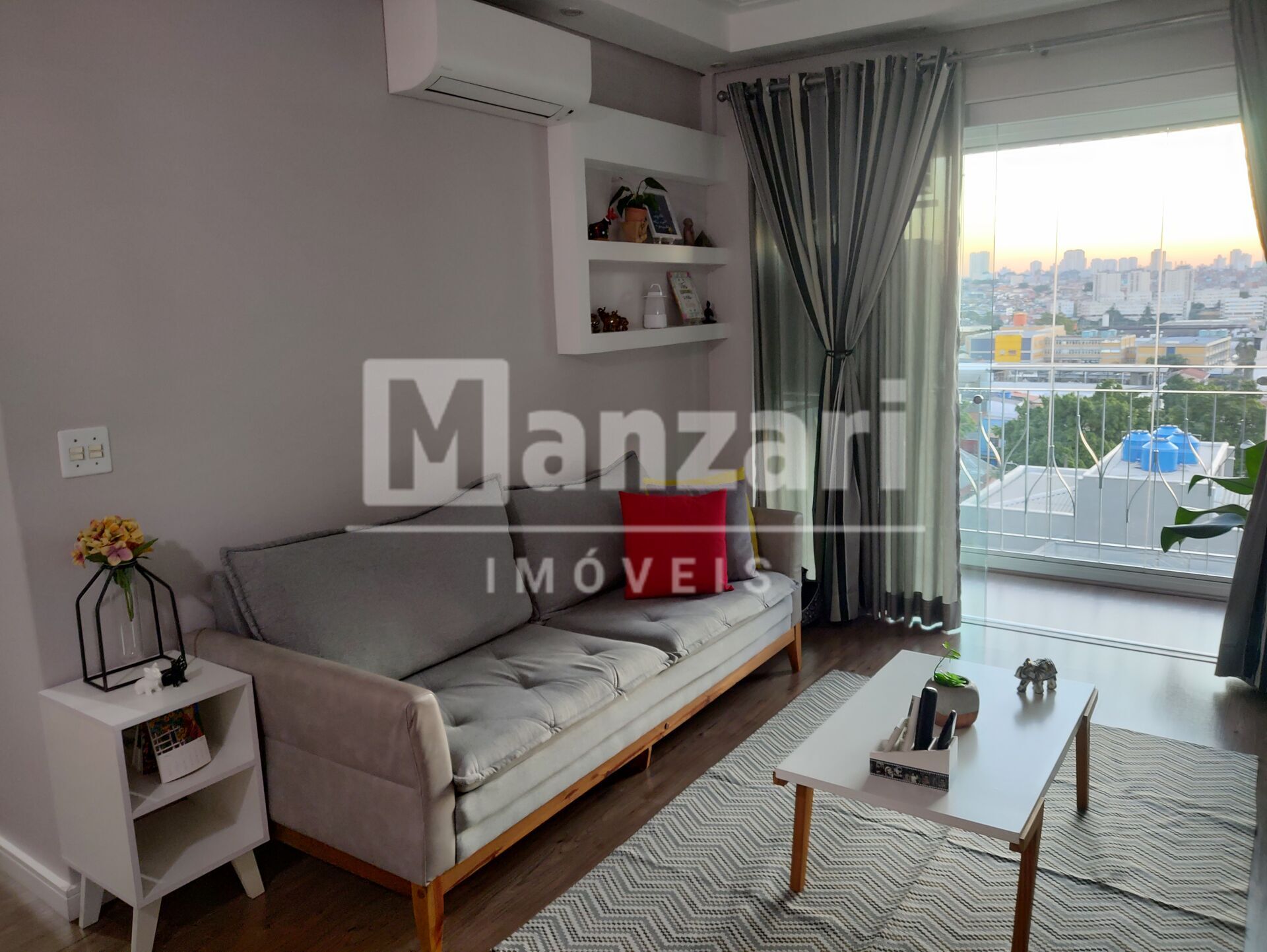 Apartamento à venda com 3 quartos, 101m² - Foto 7