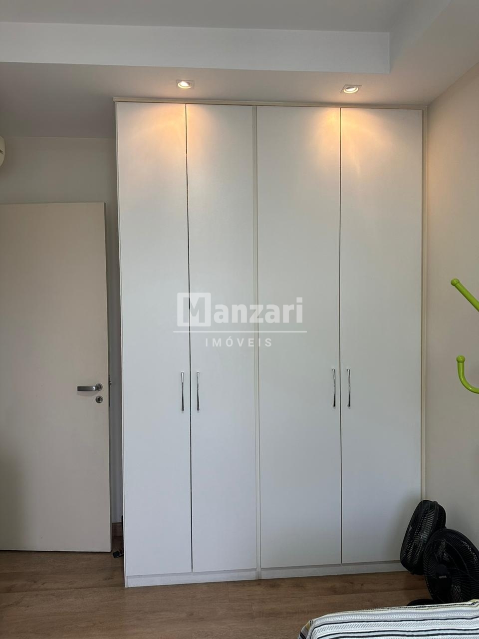 Apartamento à venda com 3 quartos, 140m² - Foto 32