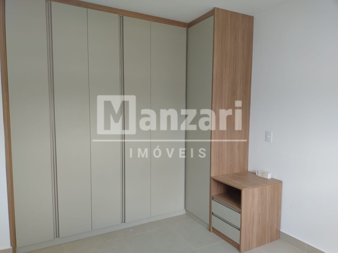 Apartamento para alugar com 2 quartos, 85m² - Foto 12