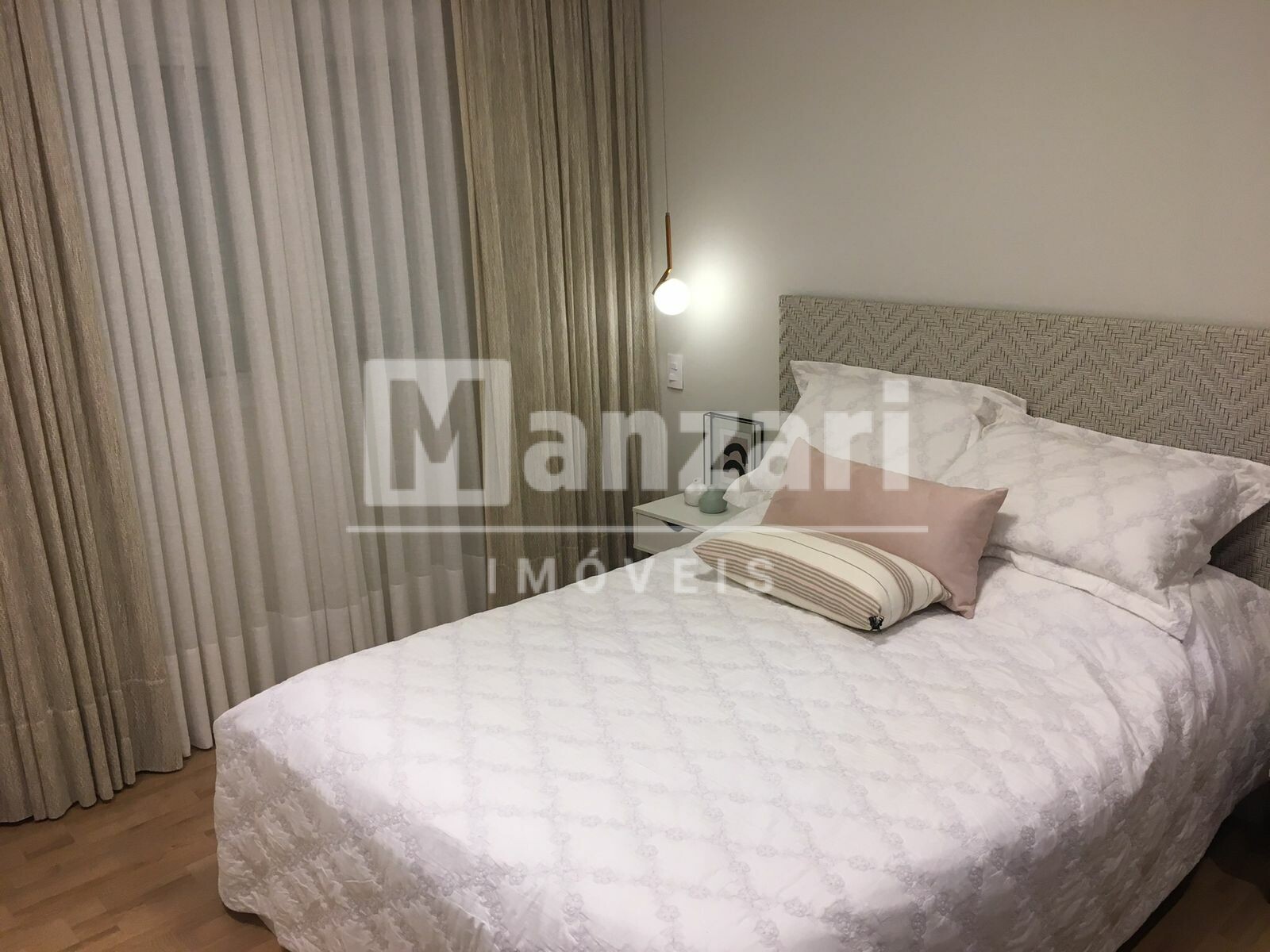 Apartamento à venda com 2 quartos, 65m² - Foto 18